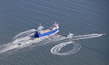 Atlantic Osprey, 26 September 2012 (Fred Dott - Greenpeace) 460x276