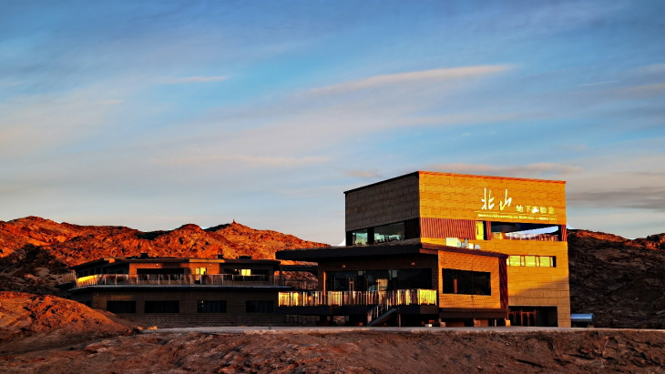 Construction milestone at Chinese underground laboratory