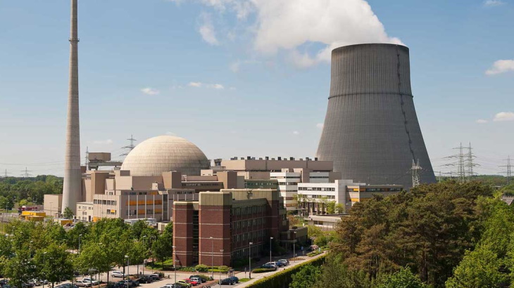 Germany&#39;s Scholz decides on continued operation of reactors