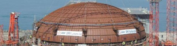 Dome in place at Flamanville EPR