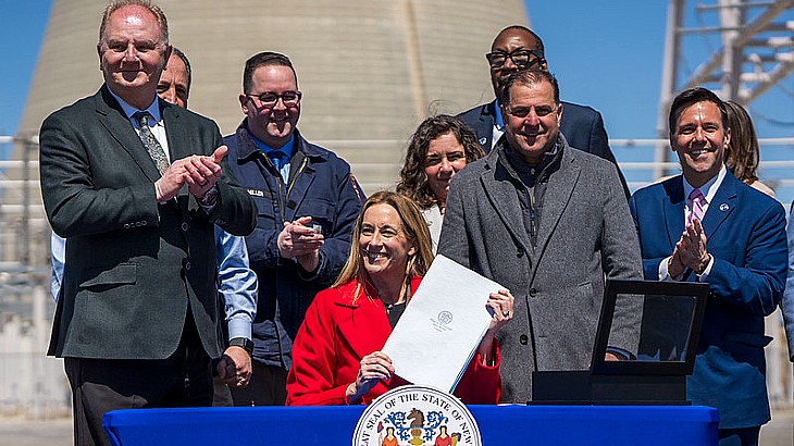 Three US states pave way for new nuclear