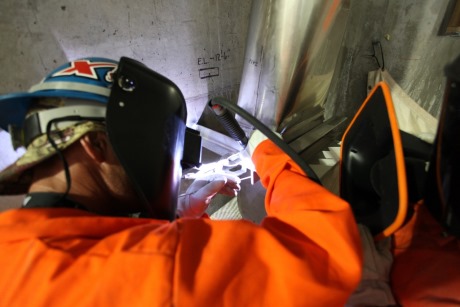 Installation work in MOX Process Building, June 2010 (NNSA) 460x307