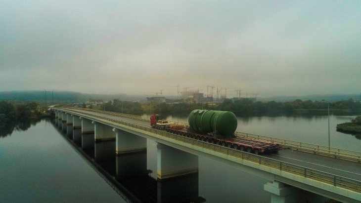 Kursk II-1 reactor vessel delivered