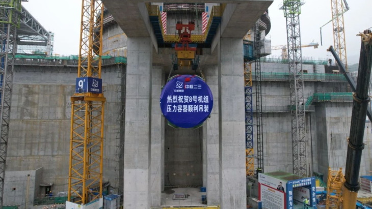 Reactor vessel installed at Tianwan 8