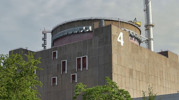 IAEA experts see no explosives on roof of Zaporizhzhia units 3 and 4