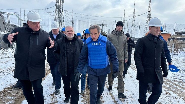 Grossi visits Ukrainian substation, stresses its nuclear safety role