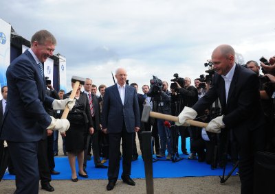 Ukraine groundbreaking (kmu.gov.ua)_400